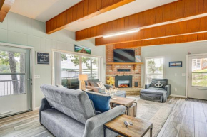 Game Room and Dock Waterfront Osage Beach Home!